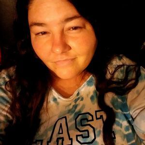 Meet your Posher, Holly